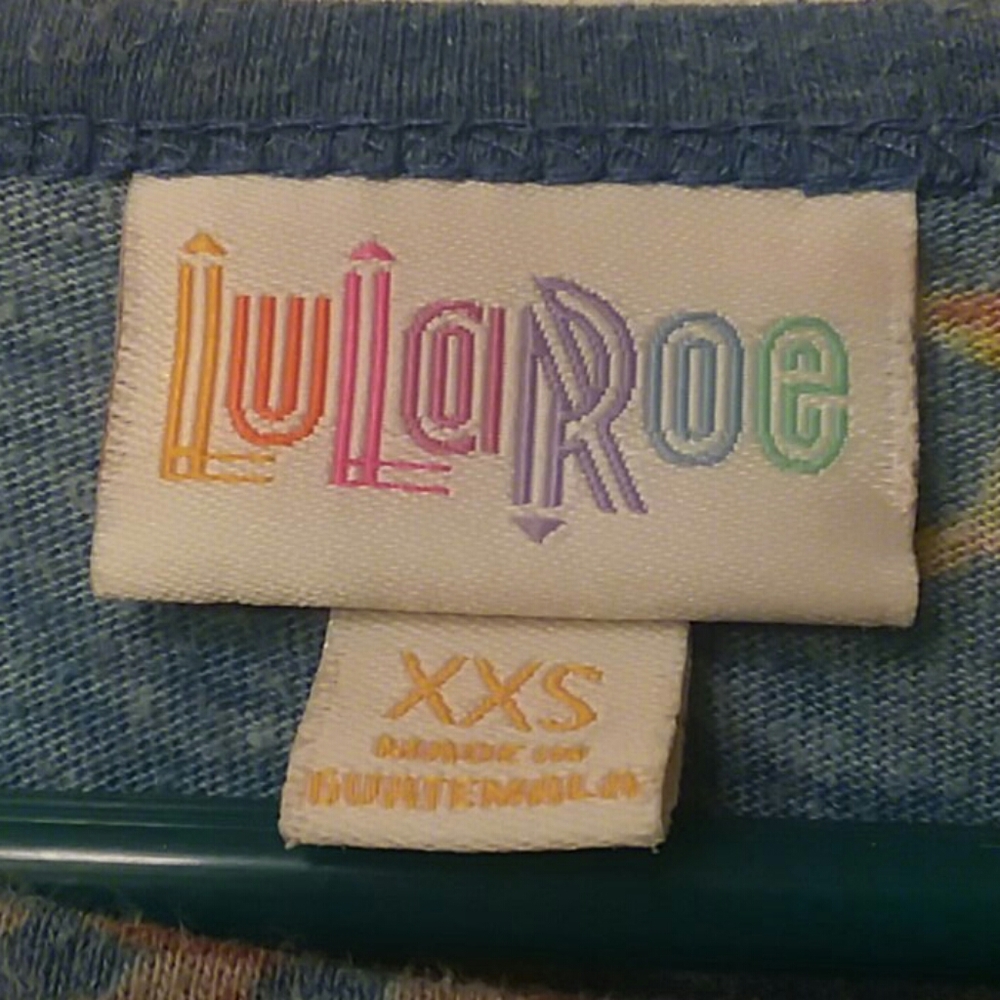 Rose 🌹 Lularoe Carly - Picture 2 of 5
